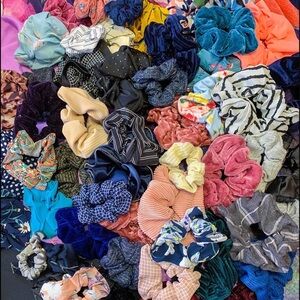 🎀Random Assorted 250 Hair Tie Scrunchies Mixed Lot